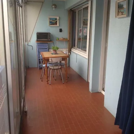 Apartment Bleu Soleil *